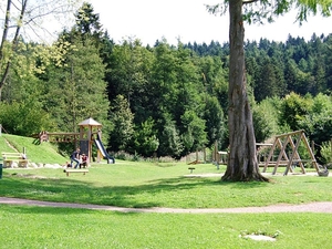 Spielplatz am Weissenbachpark
